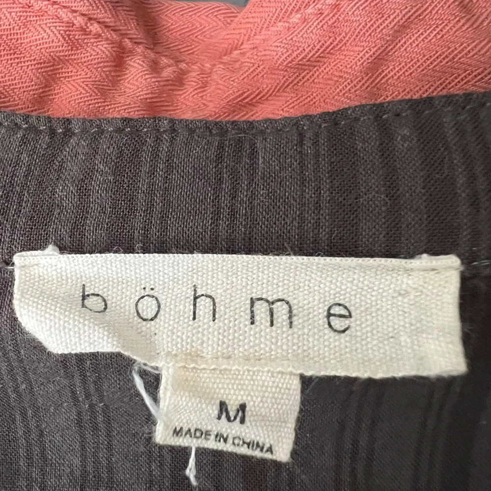 bohme Gray Short-Sleeve Button Front Textured Blouse - Picture 2 of 2